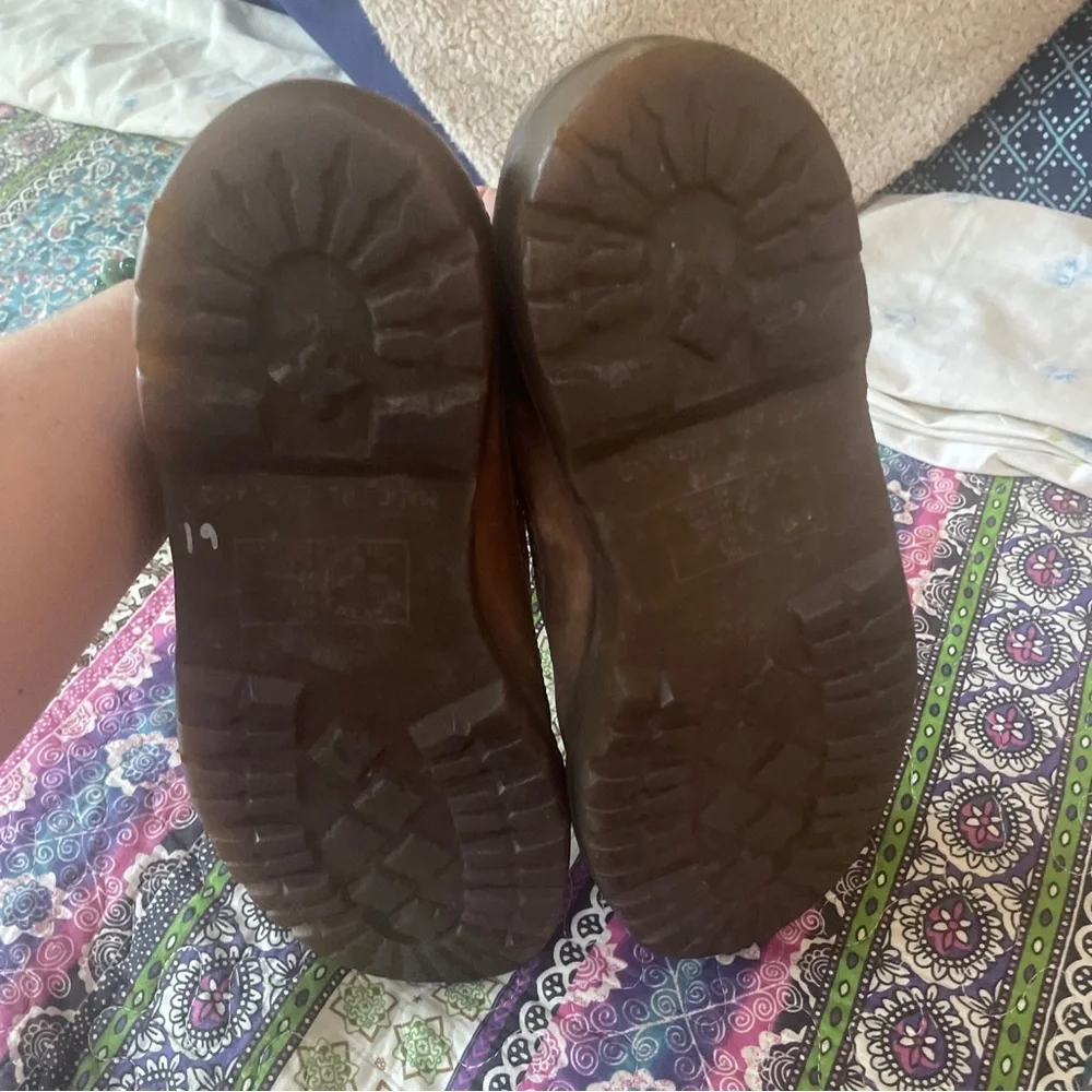 Vintage Dr Doc Martens The Original Brown Leather Wing Tip MADE IN ENGLAND 8 9 - Picture 5 of 9